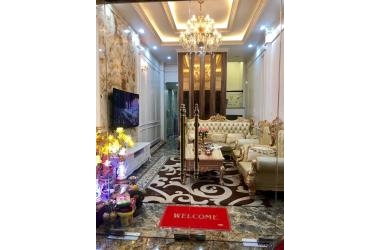 Khách Sạn phố cổ Tạ Hiện, DT 60m,5 tầng, thang máy, sang trọng, 26 tỷ
